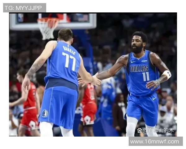 2018年11月1日精彩对决人队与独行侠的激烈碰撞回顾与分析