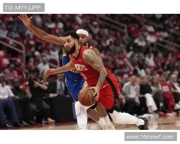 弗雷德范弗利特的崛起与NBA生涯的精彩瞬间回顾