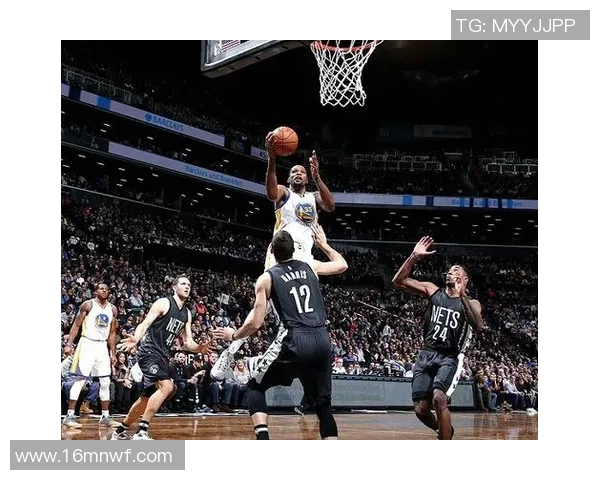 怀特塞德与格林的对决分析：谁能在赛场上占据优势