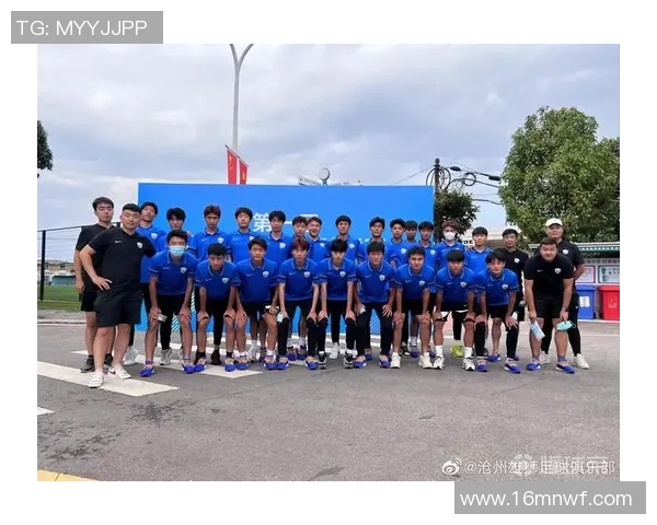 U19青年队迎战韩国队全力争胜展现青春风采与实力对决 U19青年队迎战韩国队全力争胜展现青春风采与实力对决