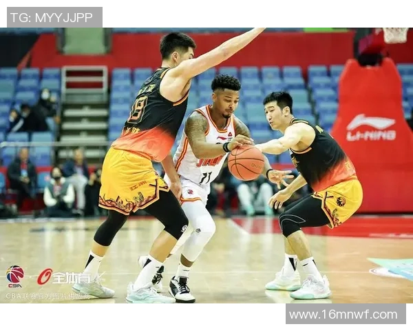 江苏肯帝亚迎战上海篮球队争夺季后赛资格的关键对决 江苏肯帝亚迎战上海篮球队争夺季后赛资格的关键对决