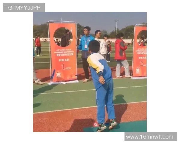 王强谈羽毛球生涯:从青涩少年到世界顶尖选手的心路历程 王强谈羽毛球生涯:从青涩少年到世界顶尖选手的心路历程